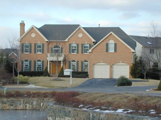 4 Bedroom 4.5 Bath Colonial with Water View in Fairfax County